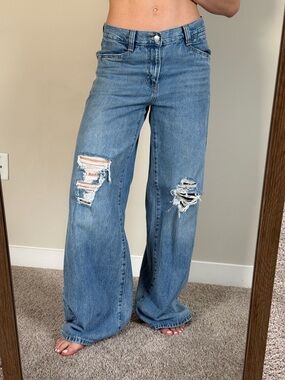Like New Levi’s ‘94 Baggy Wide Leg Jeans in Size 27x33